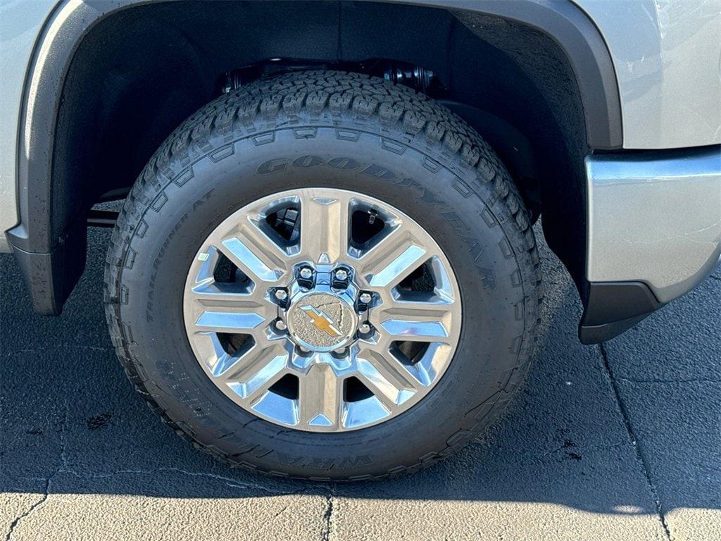 new 2025 Chevrolet Silverado 2500 car, priced at $79,255