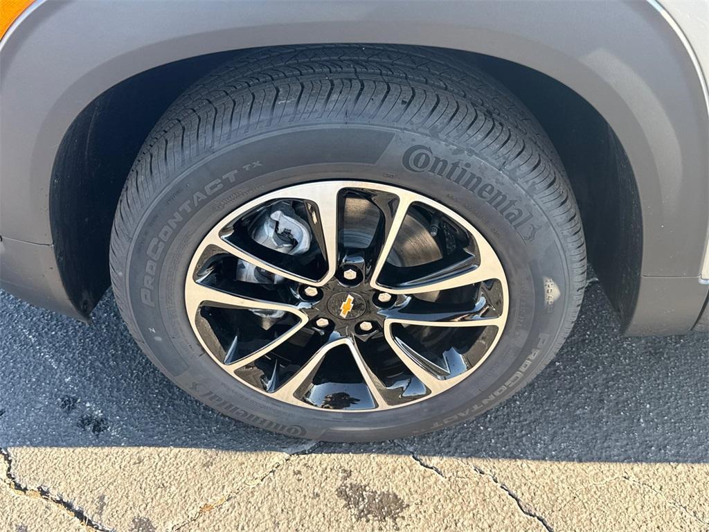 new 2026 Chevrolet TrailBlazer car, priced at $27,050