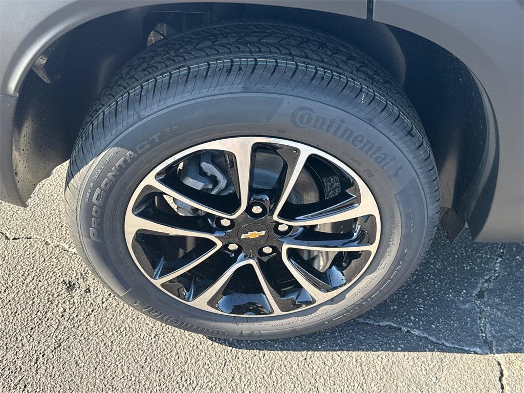 new 2026 Chevrolet TrailBlazer car, priced at $27,050