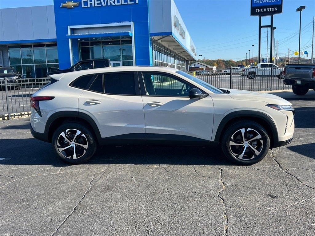 new 2026 Chevrolet Trax car, priced at $25,100