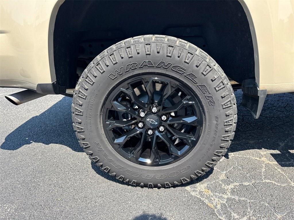 used 2022 Chevrolet Colorado car, priced at $34,754