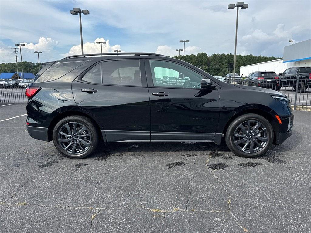 used 2024 Chevrolet Equinox car, priced at $23,914