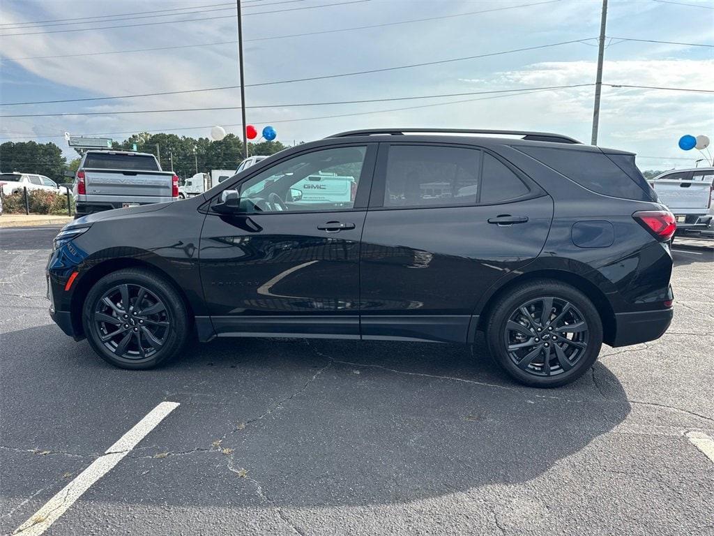 used 2024 Chevrolet Equinox car, priced at $23,914