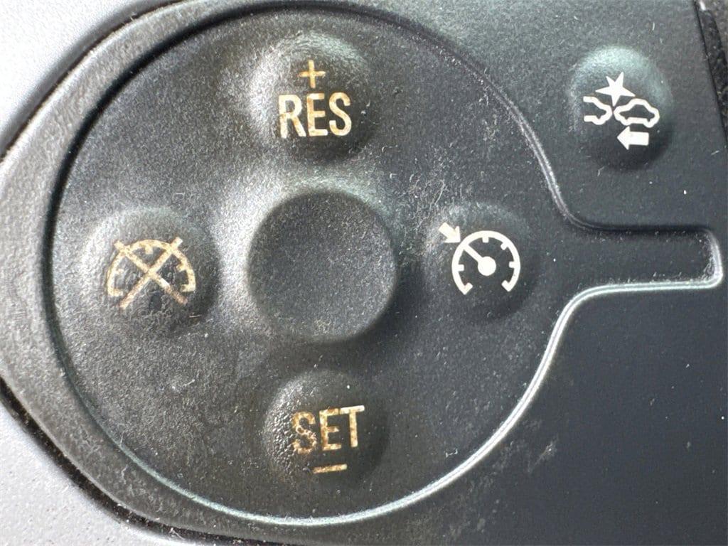 used 2022 Chevrolet Colorado car, priced at $17,587