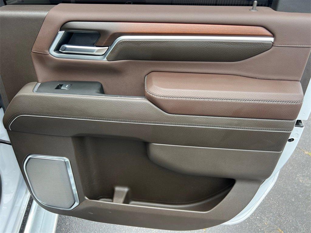 used 2025 GMC Sierra 2500 car, priced at $76,887
