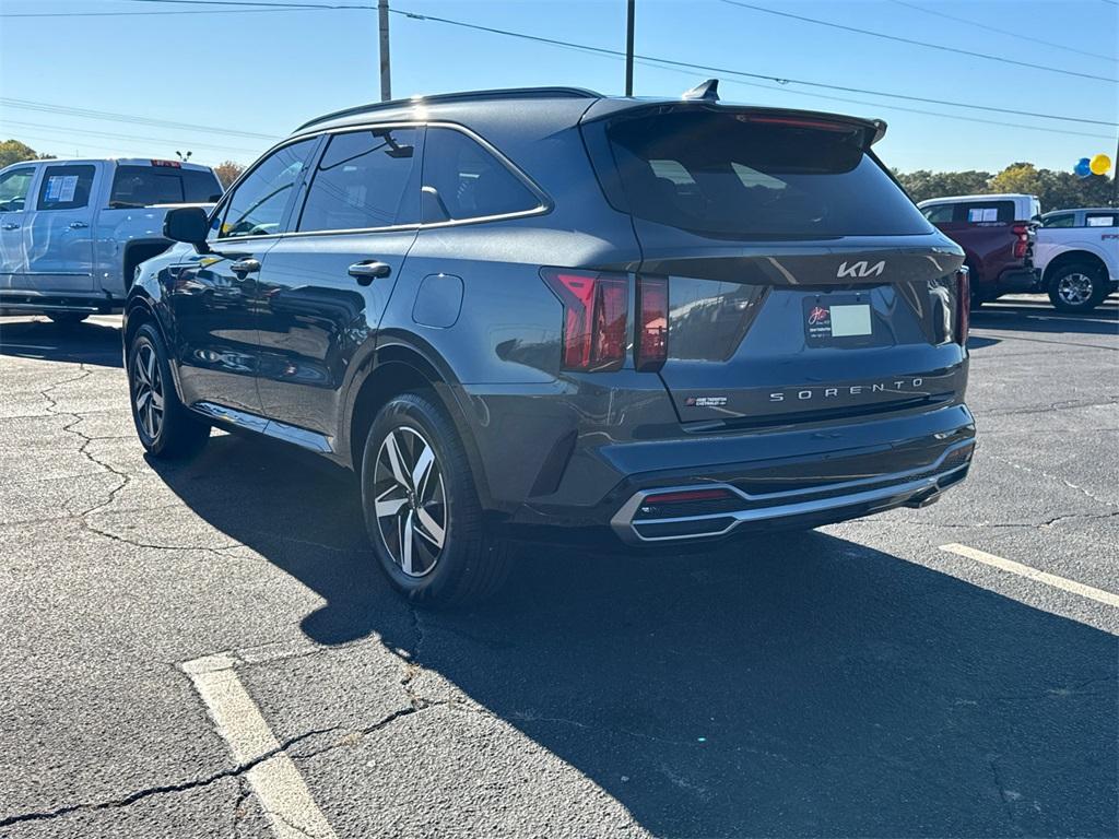 used 2022 Kia Sorento car, priced at $20,997