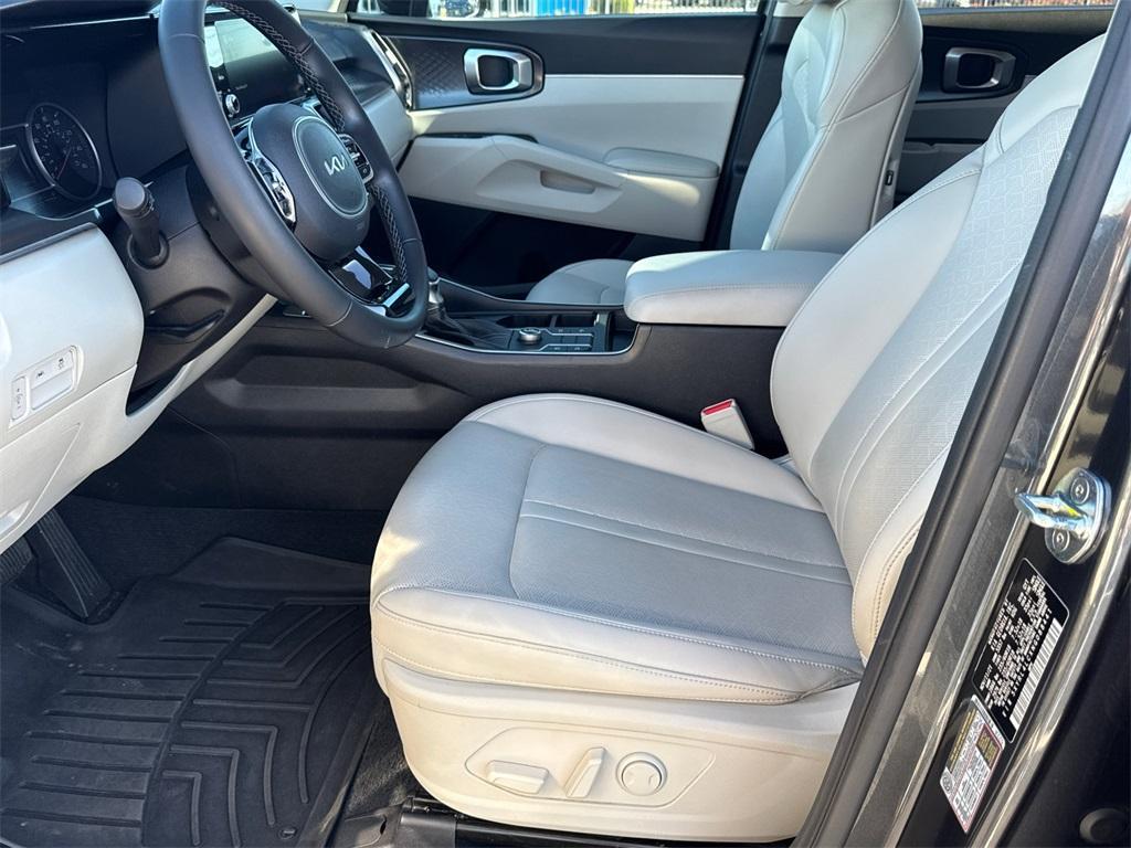used 2022 Kia Sorento car, priced at $20,997