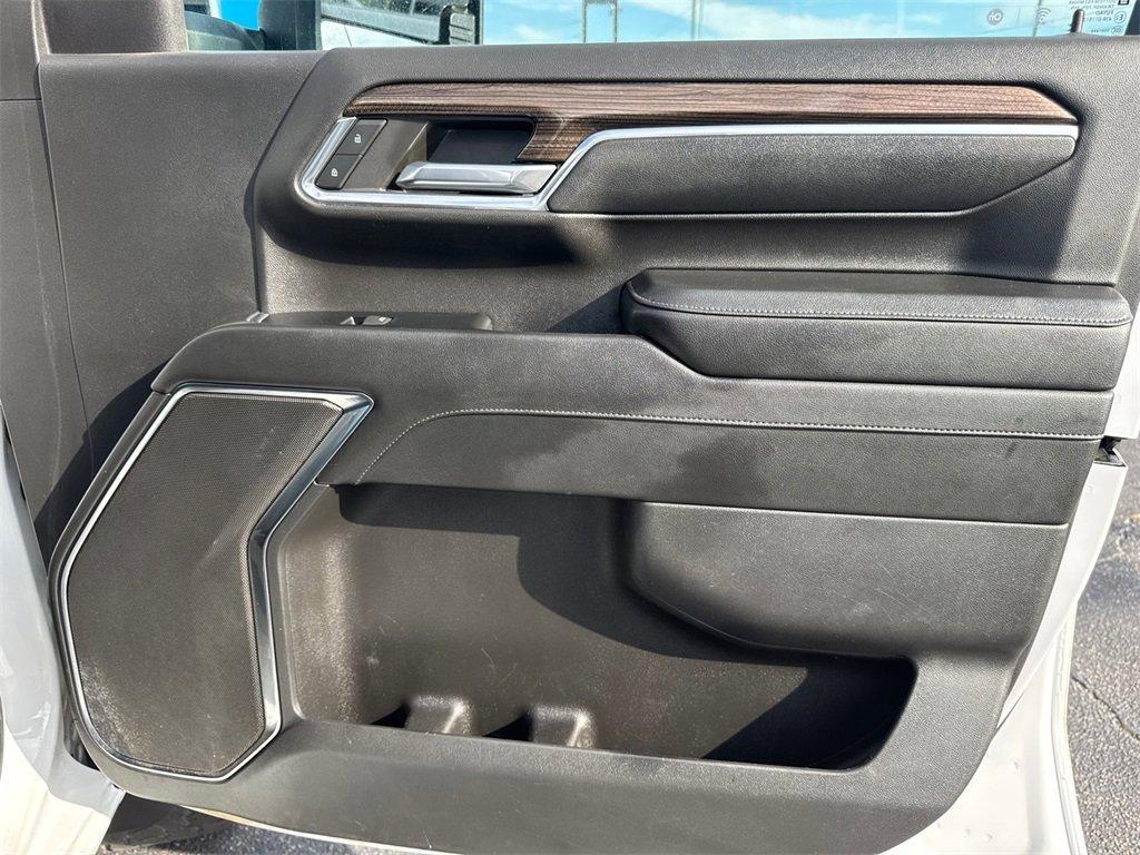 used 2024 Chevrolet Silverado 2500 car, priced at $51,996