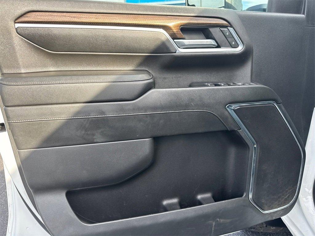 used 2024 Chevrolet Silverado 2500 car, priced at $51,996