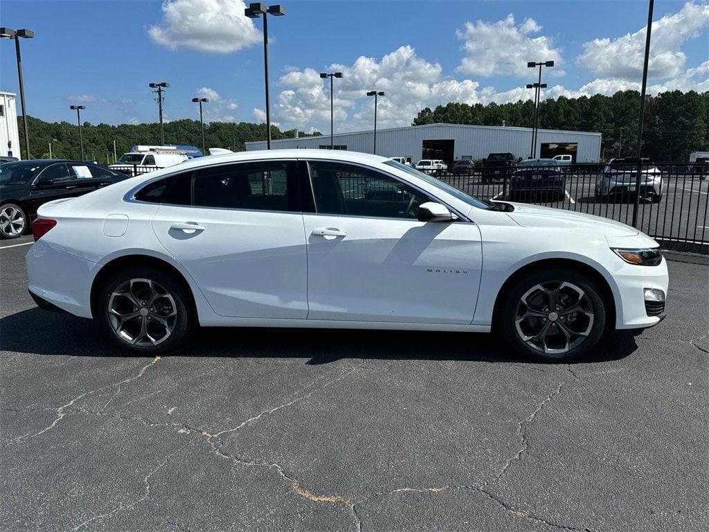 new 2025 Chevrolet Malibu car, priced at $25,880