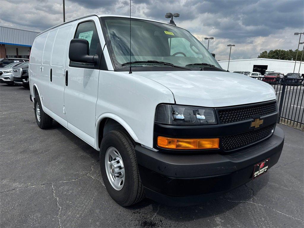 new 2025 Chevrolet Express 3500 car, priced at $48,197