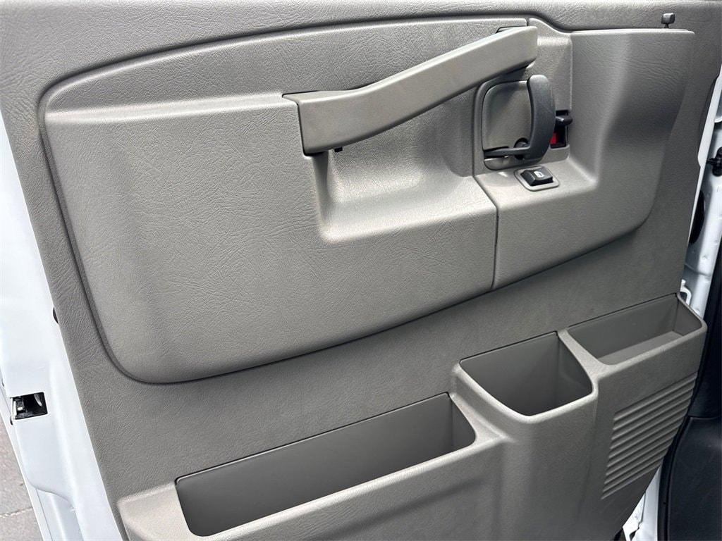 new 2025 Chevrolet Express 3500 car, priced at $48,197