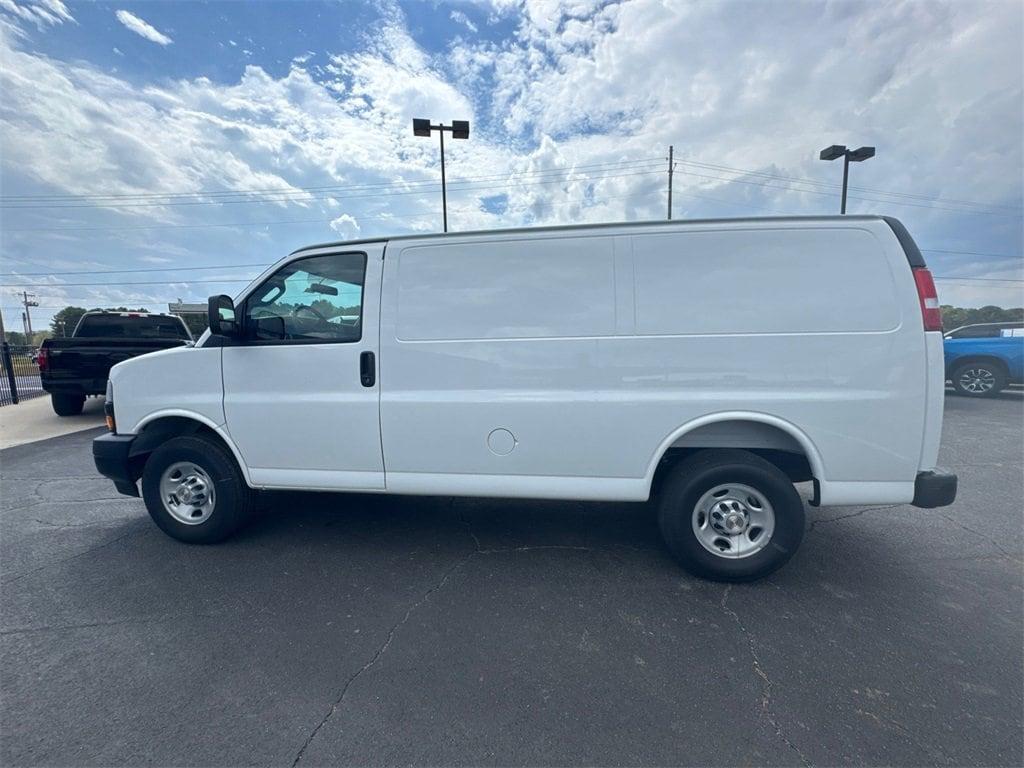 new 2025 Chevrolet Express 3500 car, priced at $48,197