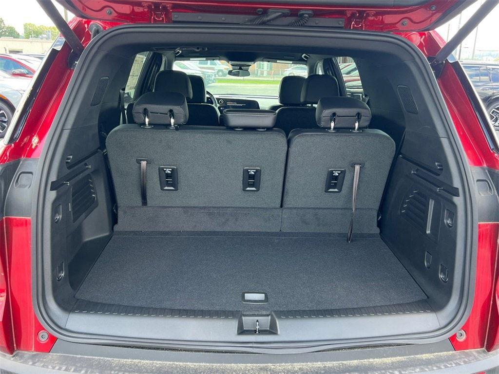 new 2025 Chevrolet Traverse car, priced at $42,925