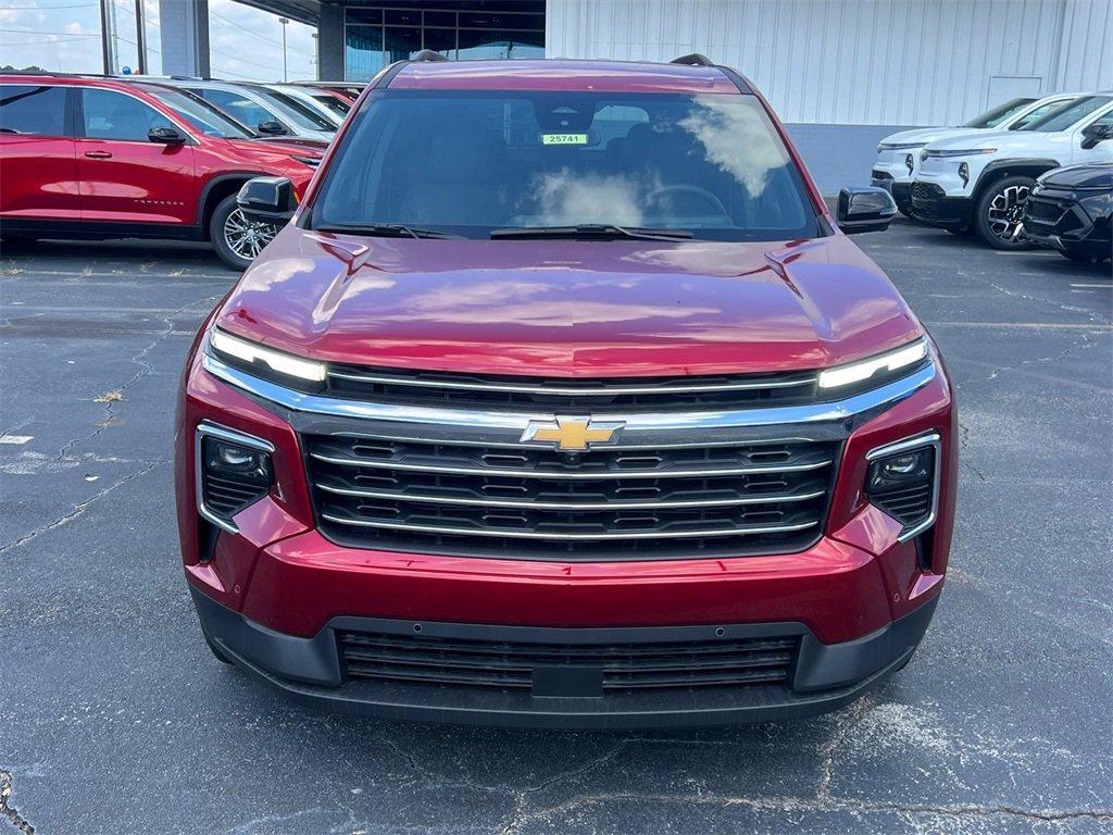 new 2025 Chevrolet Traverse car, priced at $42,925