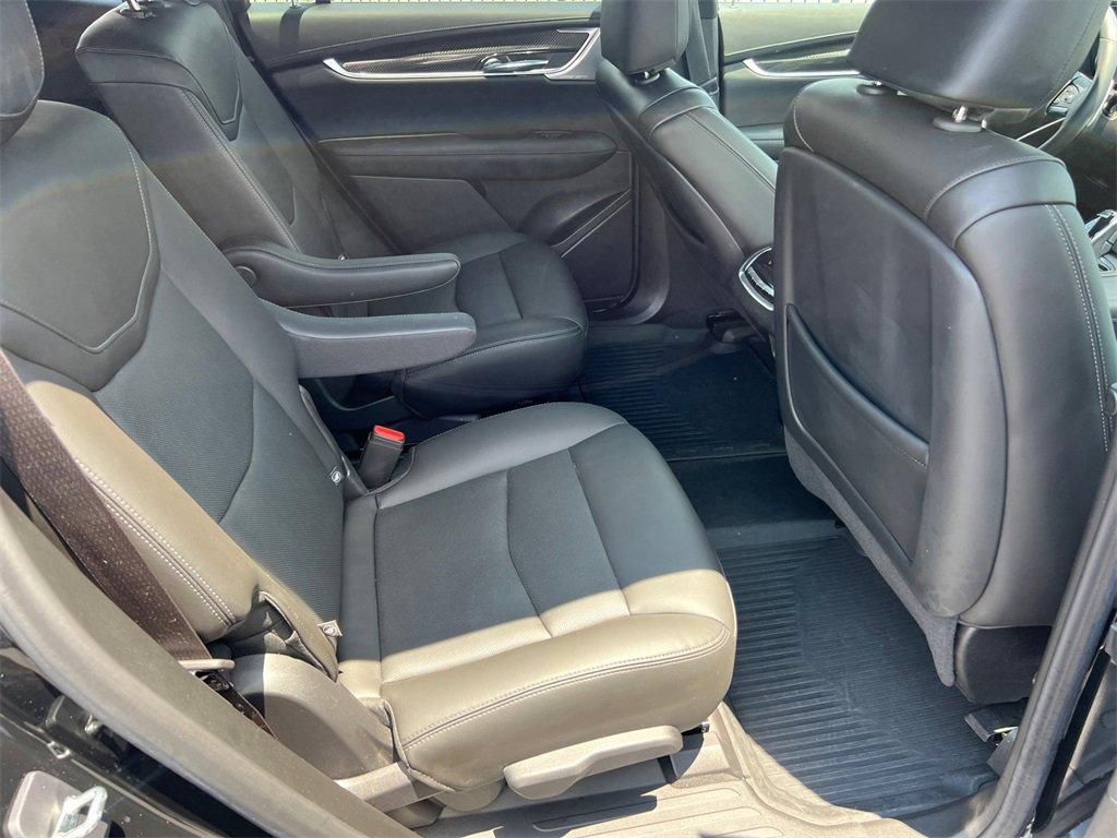 used 2023 Cadillac XT6 car, priced at $41,587