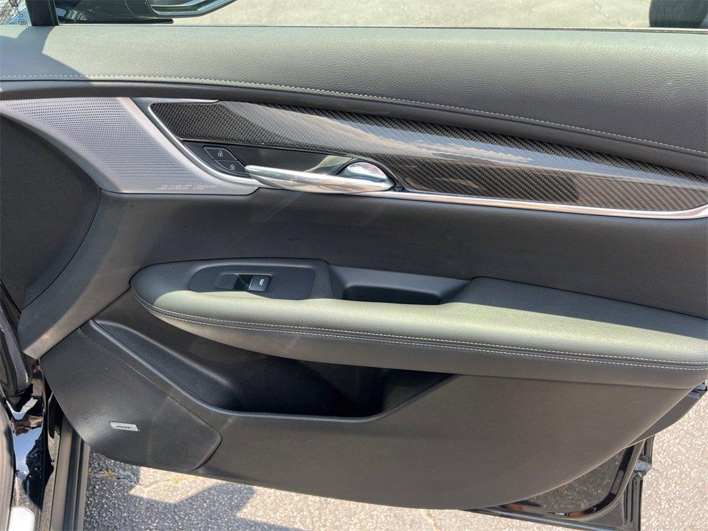 used 2023 Cadillac XT6 car, priced at $41,587