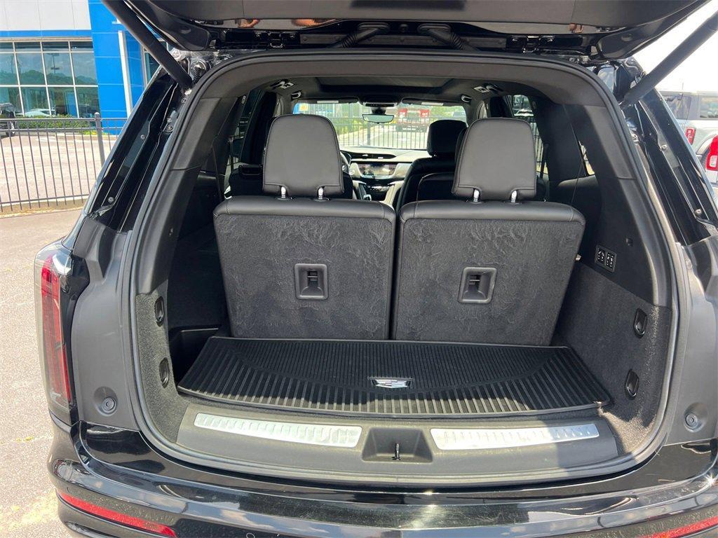 used 2023 Cadillac XT6 car, priced at $41,587