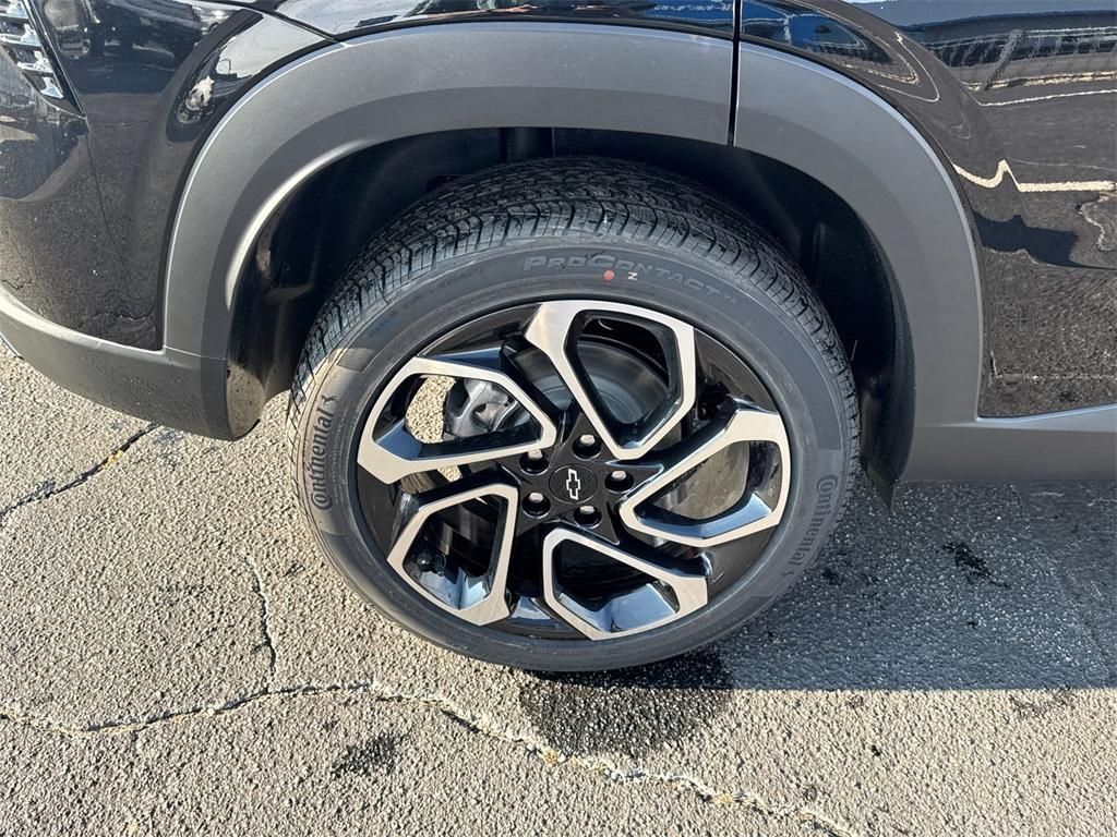 new 2026 Chevrolet Trax car, priced at $27,885