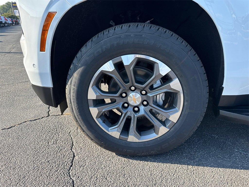 new 2026 Chevrolet Suburban car, priced at $74,560