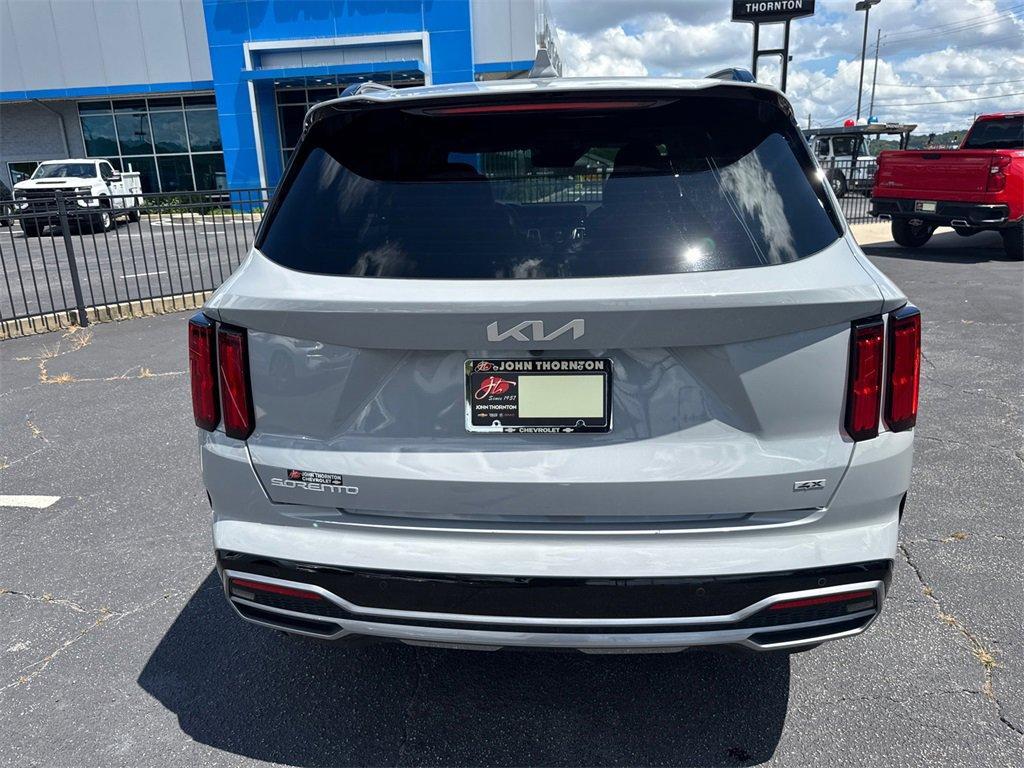 used 2023 Kia Sorento car, priced at $28,987