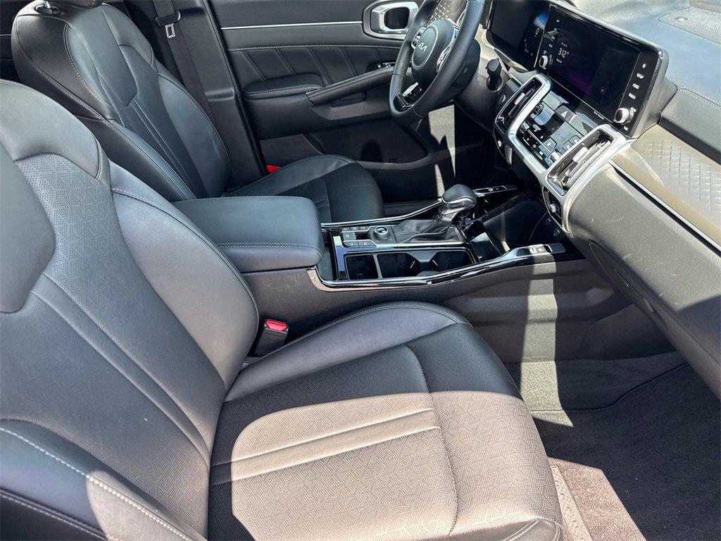 used 2023 Kia Sorento car, priced at $28,987