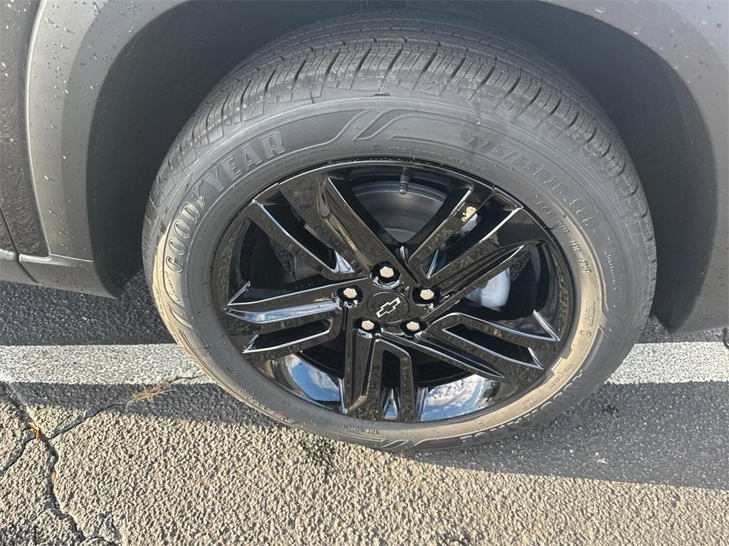 new 2026 Chevrolet Trax car, priced at $27,885