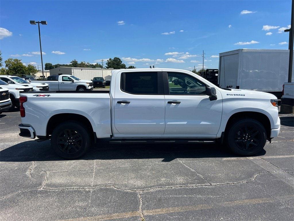 new 2025 Chevrolet Silverado 1500 car, priced at $39,805