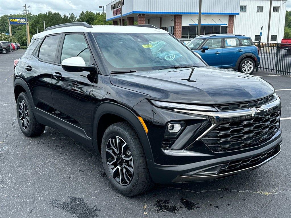 new 2025 Chevrolet TrailBlazer car, priced at $31,594