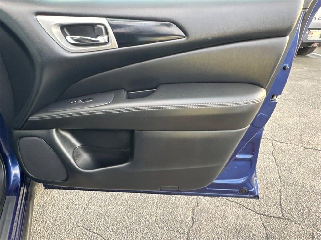 used 2020 Nissan Pathfinder car, priced at $18,140