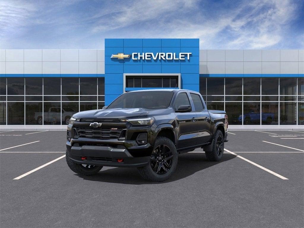 new 2025 Chevrolet Colorado car, priced at $43,090