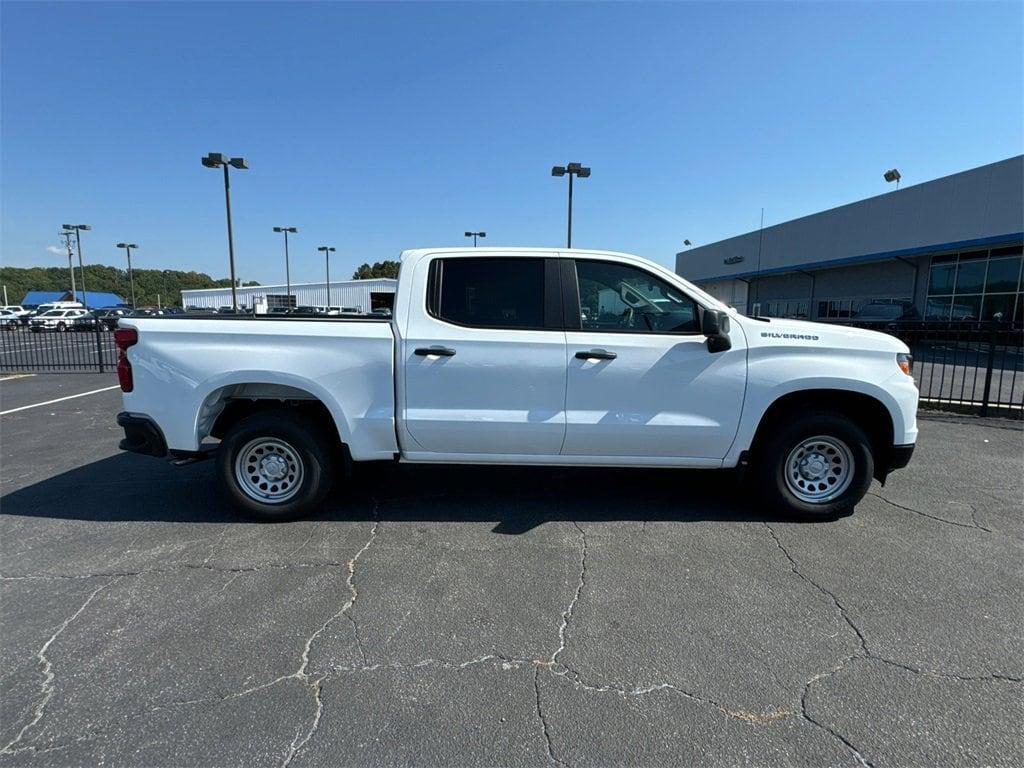 new 2025 Chevrolet Silverado 1500 car, priced at $40,142