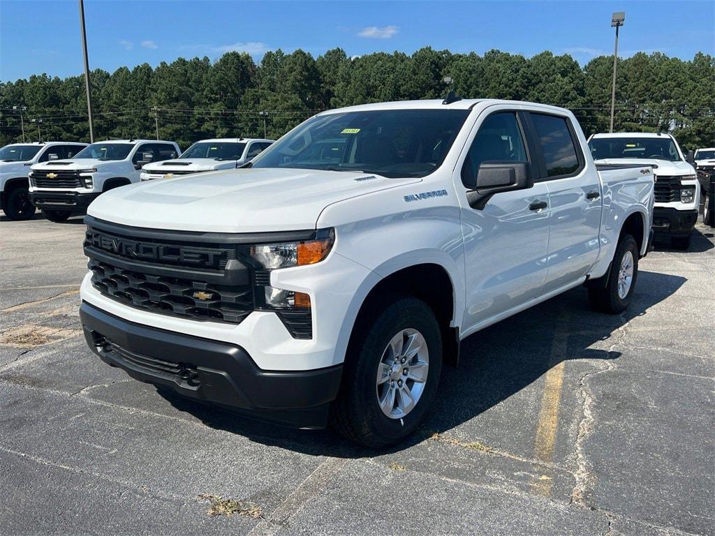 new 2025 Chevrolet Silverado 1500 car, priced at $40,305