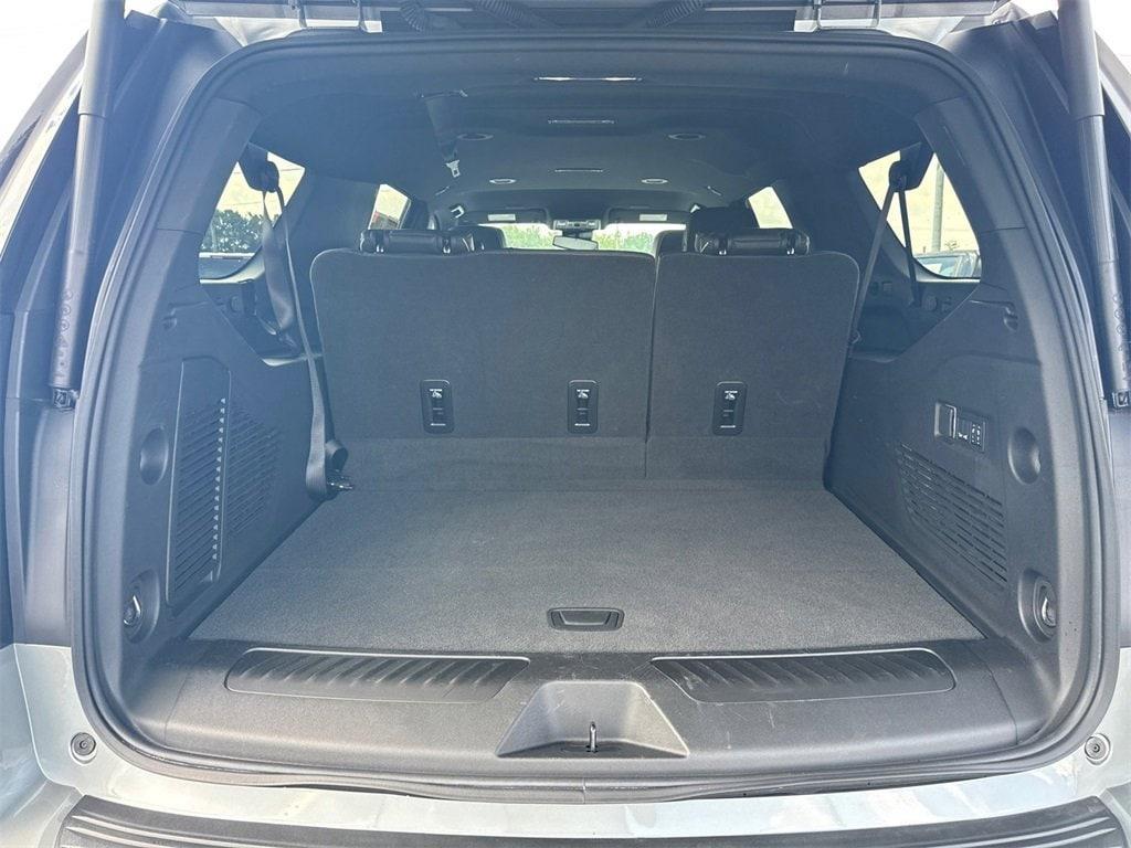 used 2025 GMC Yukon XL car, priced at $65,999