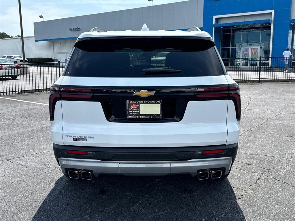 new 2025 Chevrolet Traverse car, priced at $42,804