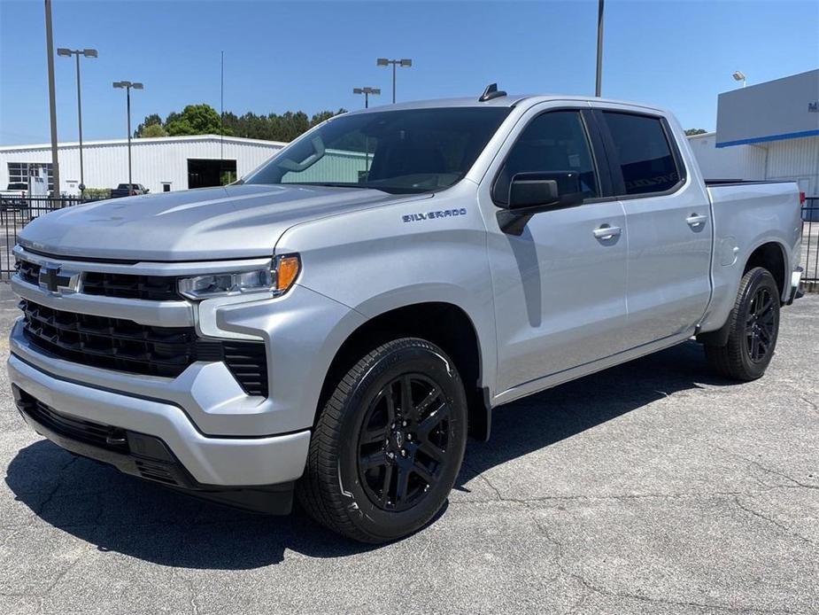 new 2022 Chevrolet Silverado 1500 car, priced at $53,610