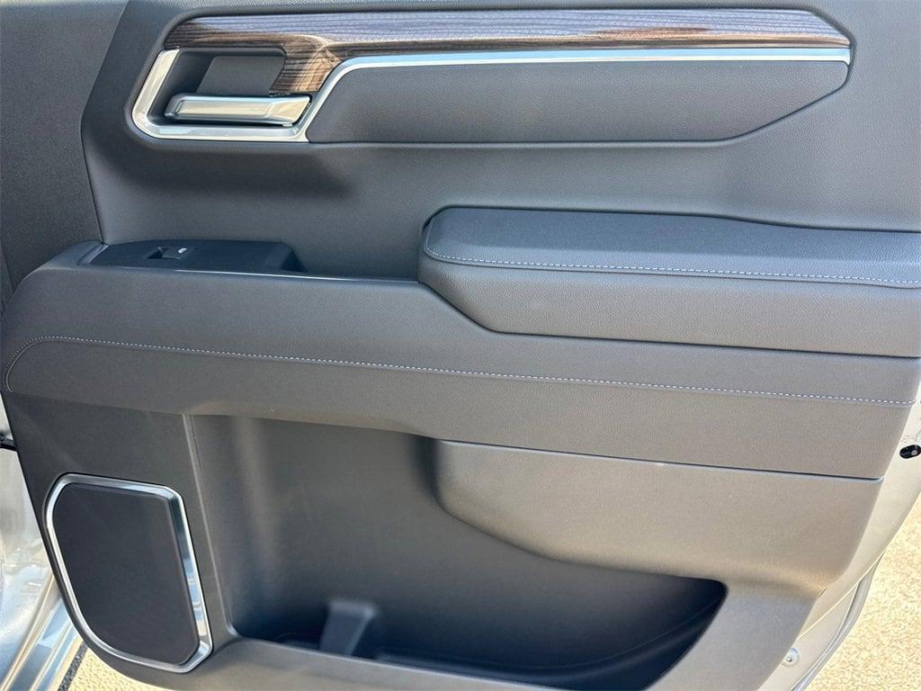 new 2025 Chevrolet Silverado 1500 car, priced at $54,100