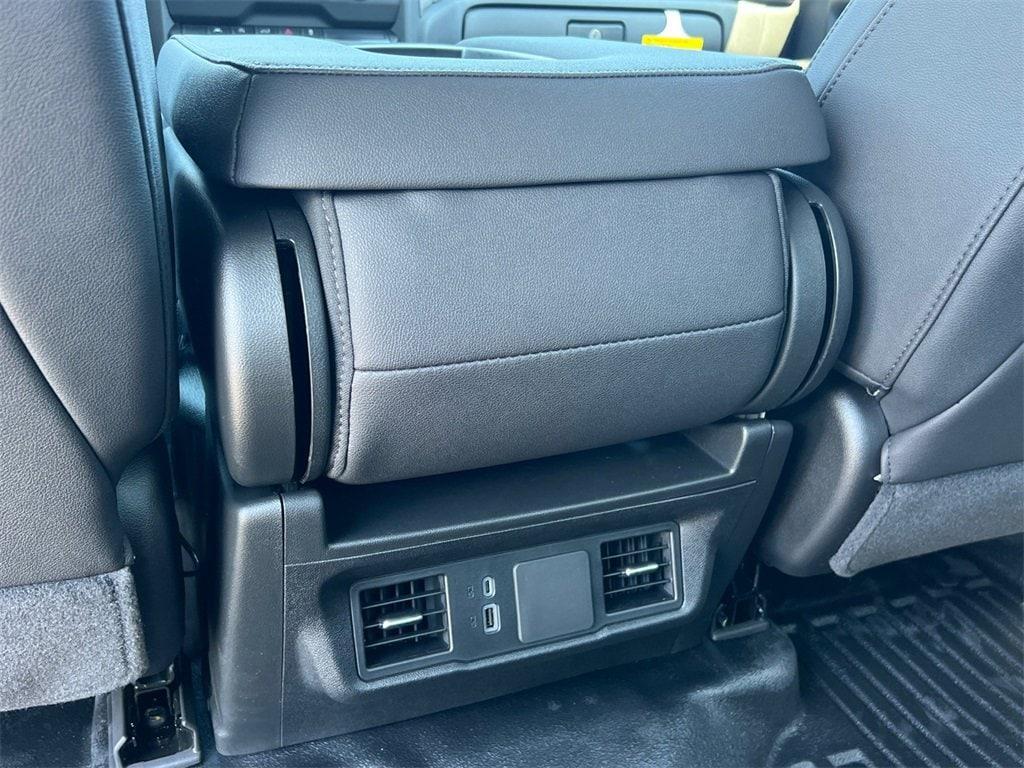 new 2025 Chevrolet Silverado 1500 car, priced at $39,225