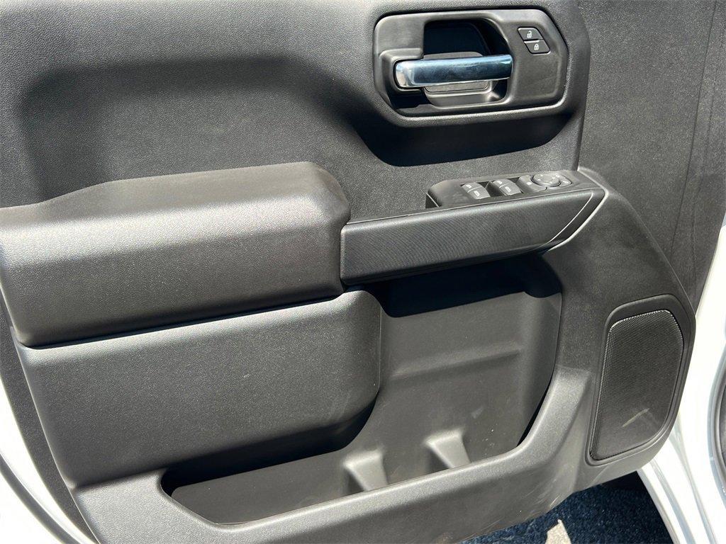 new 2025 Chevrolet Silverado 1500 car, priced at $39,225