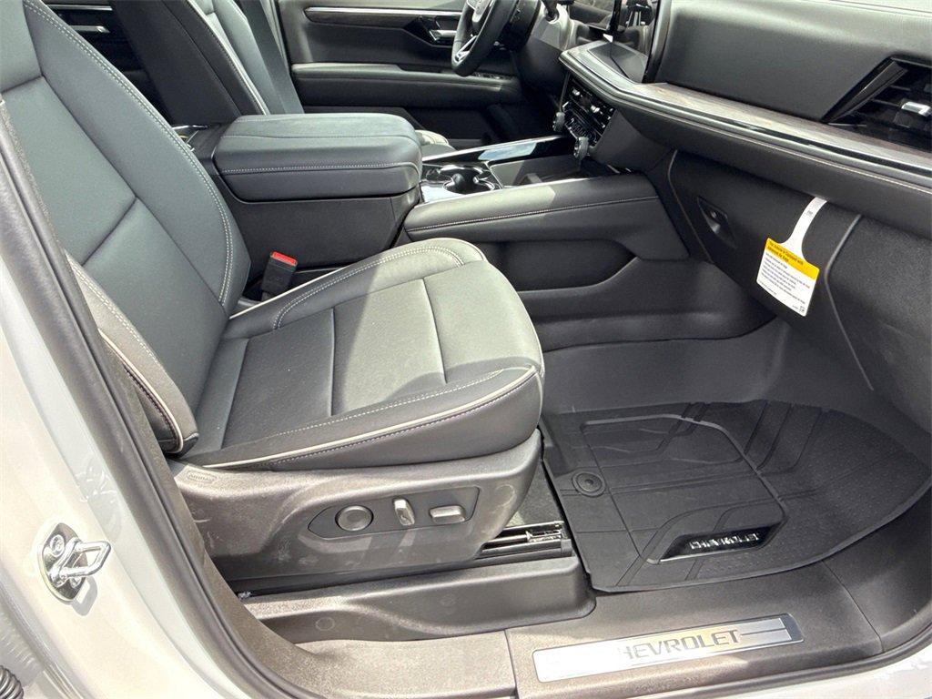 new 2025 Chevrolet Tahoe car, priced at $70,710