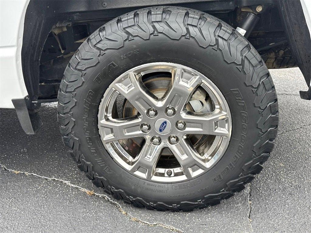 used 2022 Ford F-150 car, priced at $32,554