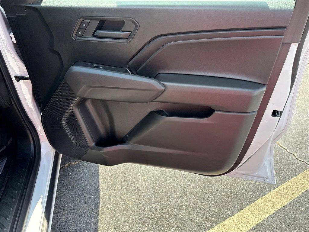 new 2025 Chevrolet Colorado car, priced at $33,395