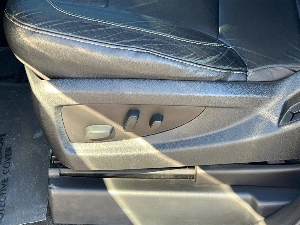 used 2017 GMC Sierra 1500 car, priced at $28,997