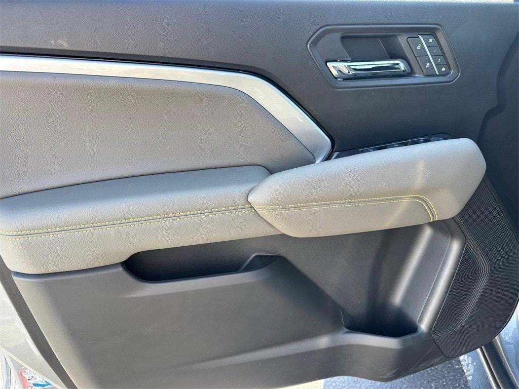 used 2025 Chevrolet Colorado car, priced at $49,914