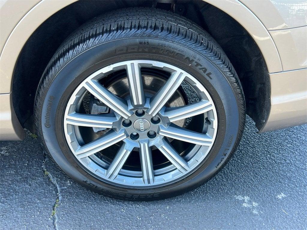 used 2019 Audi Q7 car, priced at $21,587