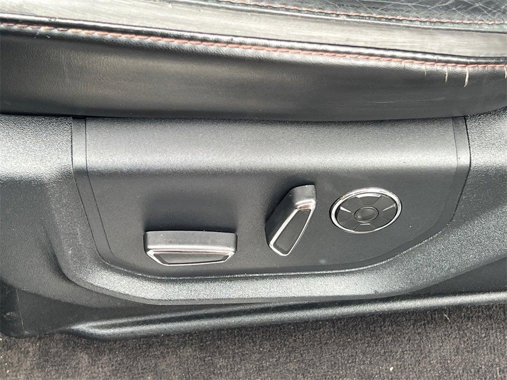 used 2019 Ford F-150 car, priced at $32,996