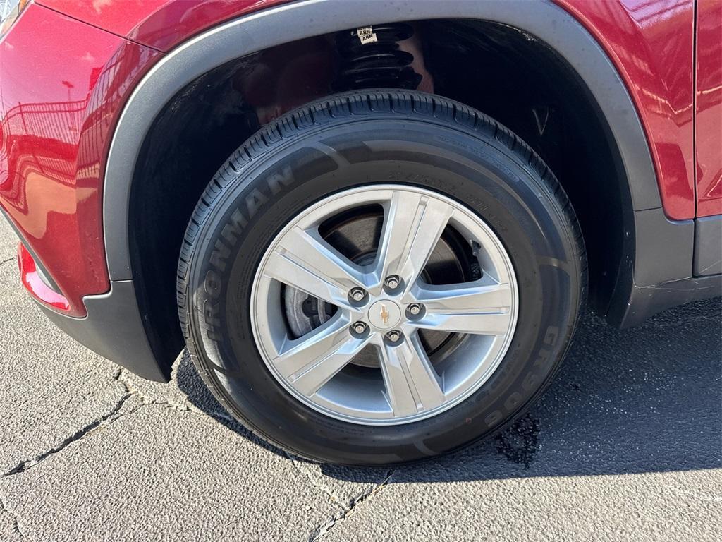 used 2021 Chevrolet Trax car, priced at $14,996