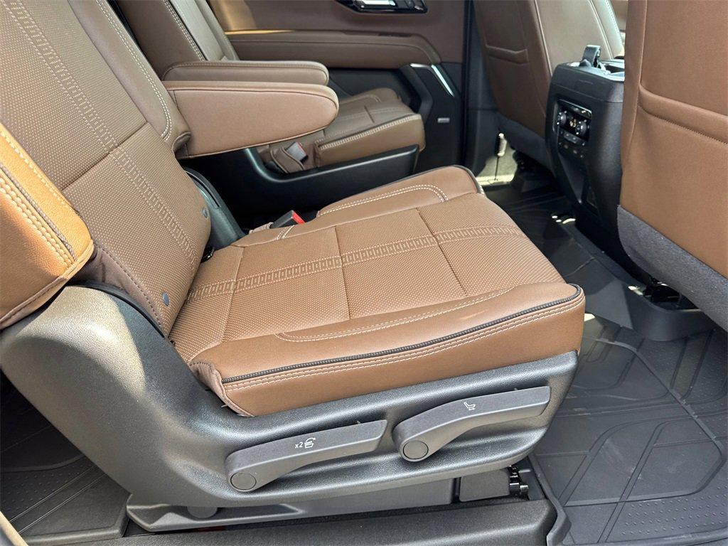 new 2026 Chevrolet Suburban car, priced at $95,170