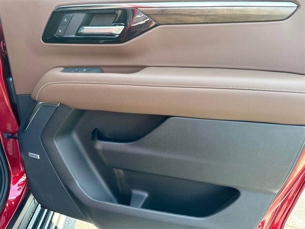 new 2026 Chevrolet Suburban car, priced at $95,170