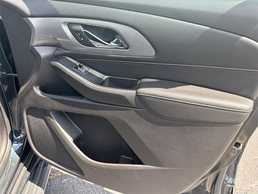 used 2019 Chevrolet Traverse car, priced at $17,996
